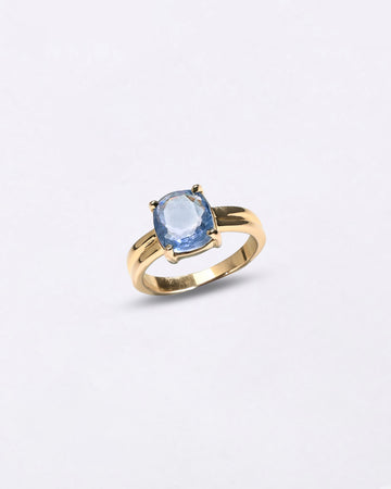 Blue Sapphire Ring in Gold Buy from Myra gems