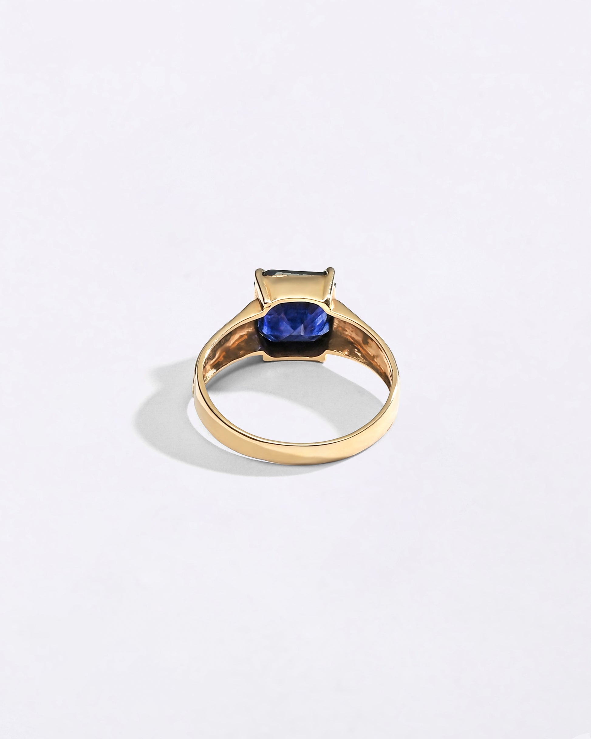 Blue Sapphire Certified Natural Gemstone Ring Buy from Myra Gems