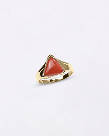 Triangle Cut Moonga Stone in 750 Hallmark Gold from Myra Gems
