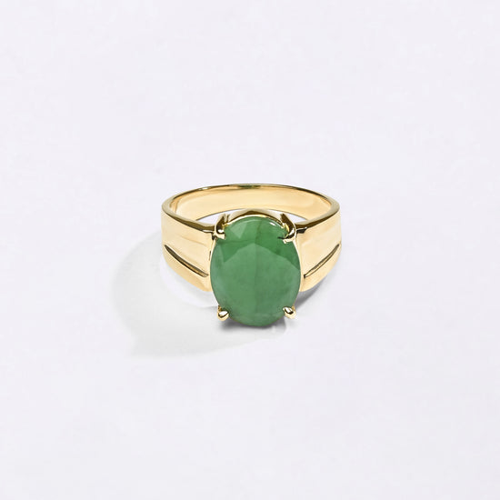 Stylish Emerald Ring in 18K Gold from Myra Gems