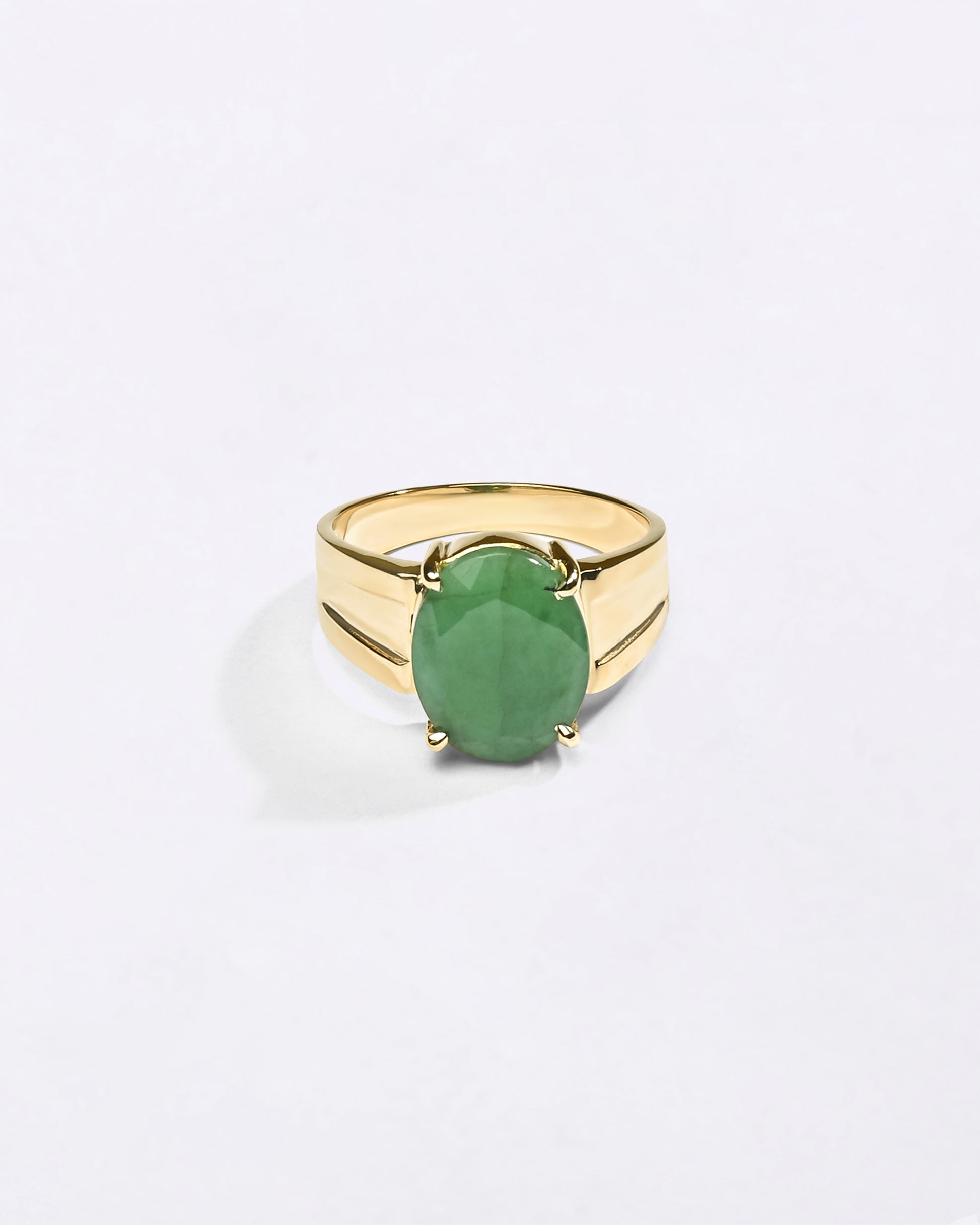 Stylish Emerald Ring in 18K Gold from Myra Gems