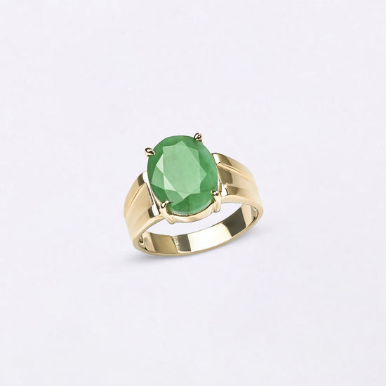Stylish Emerald Ring in 18K Gold from Myra Gems