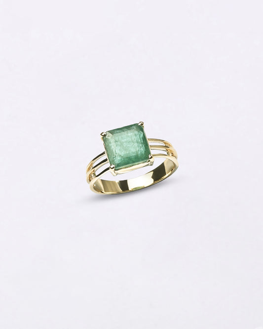 Genuine and Original Emerald Panna Ring Online Gold from Myra Gems
