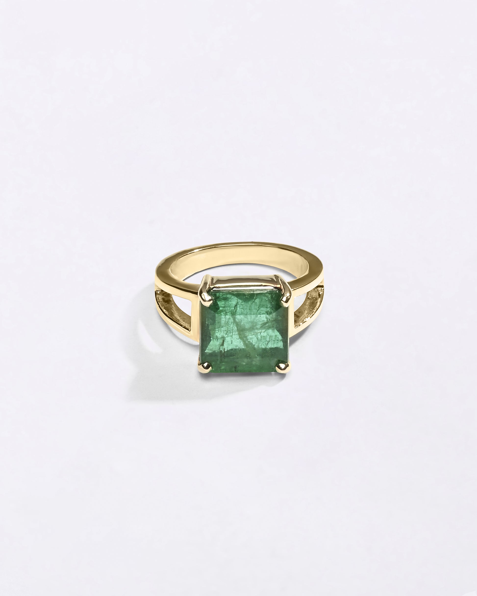 Buy Emerald Gemstone Ring in Gold Online from Myra Gems