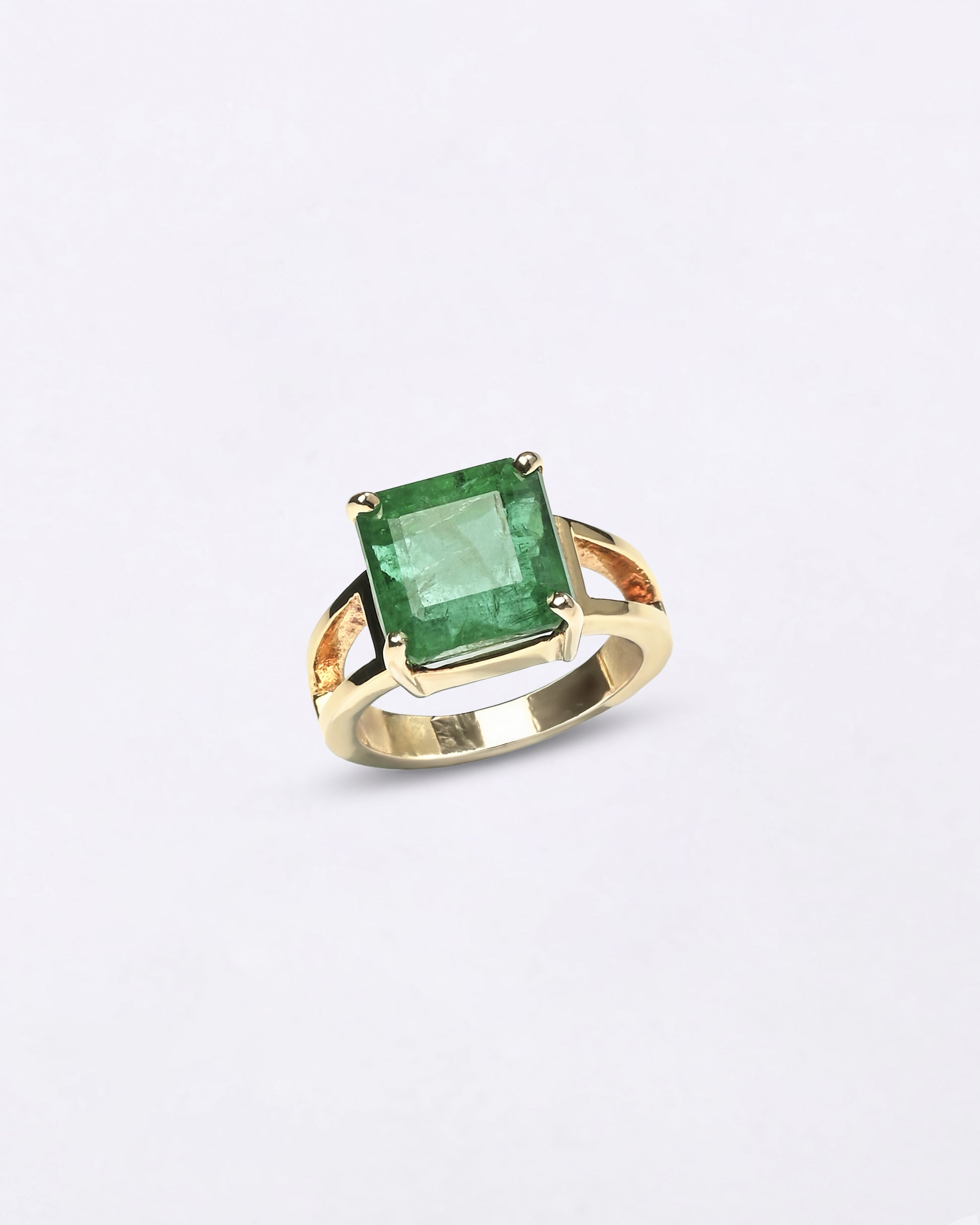 Buy Emerald Gemstone Ring in Gold Online from Myra Gems