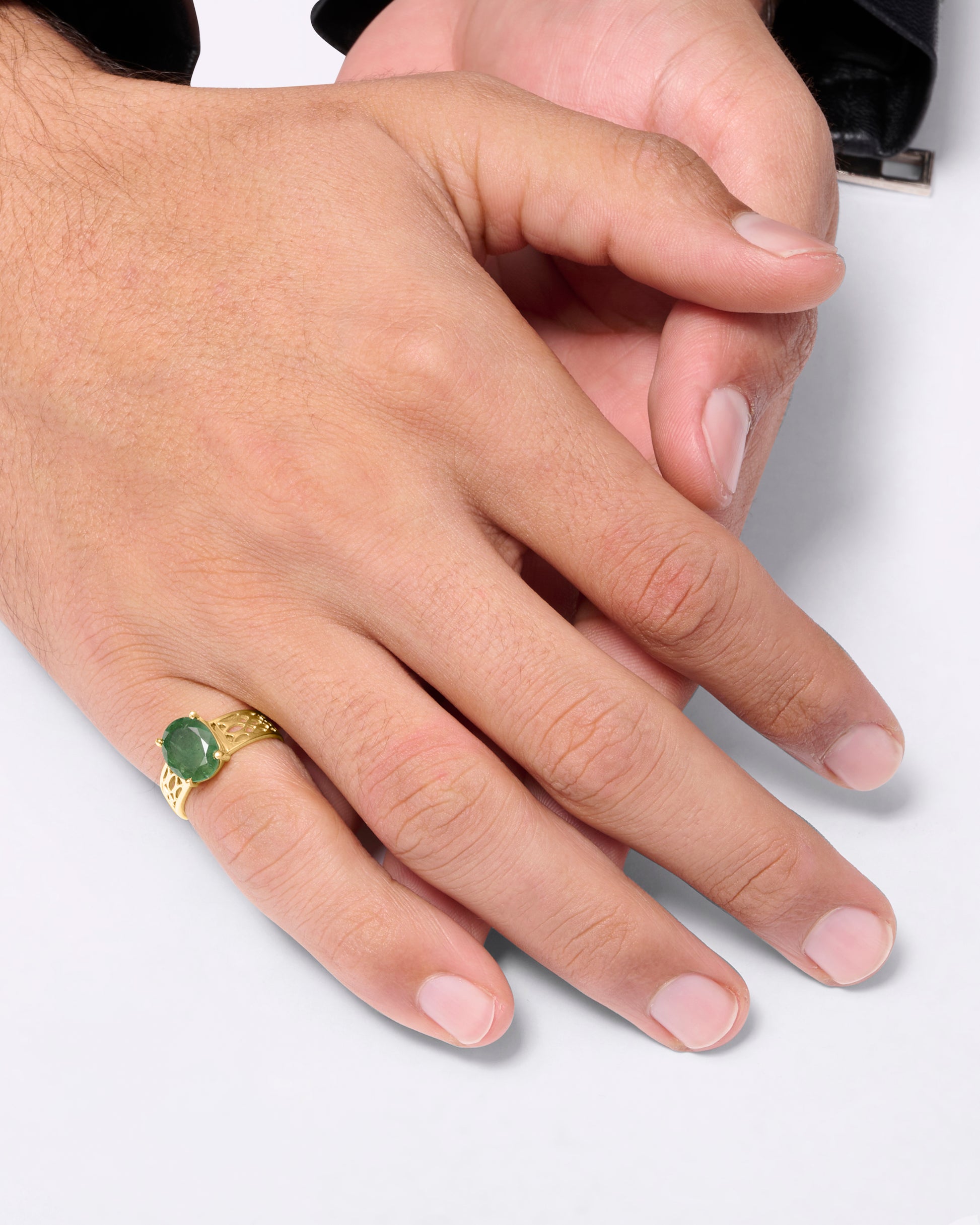 Vintage Bold Green Emerald Ring in 18K Hallmark Gold fron Myra Gems
