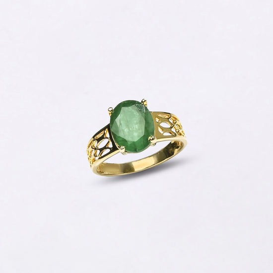 Vintage Bold Green Emerald Ring in 18K Hallmark Gold fron Myra Gems