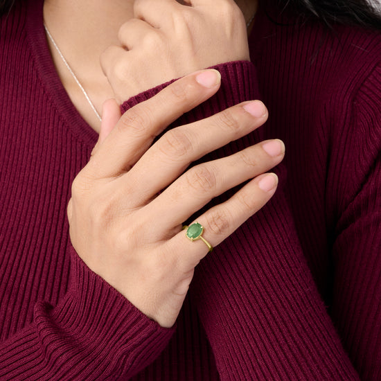 Designer Emerald Ring in Gold Online from Myra Gems