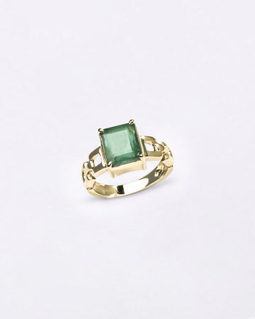 Buy Designer Emerald Ring in Gold for Girls from Myra Gems