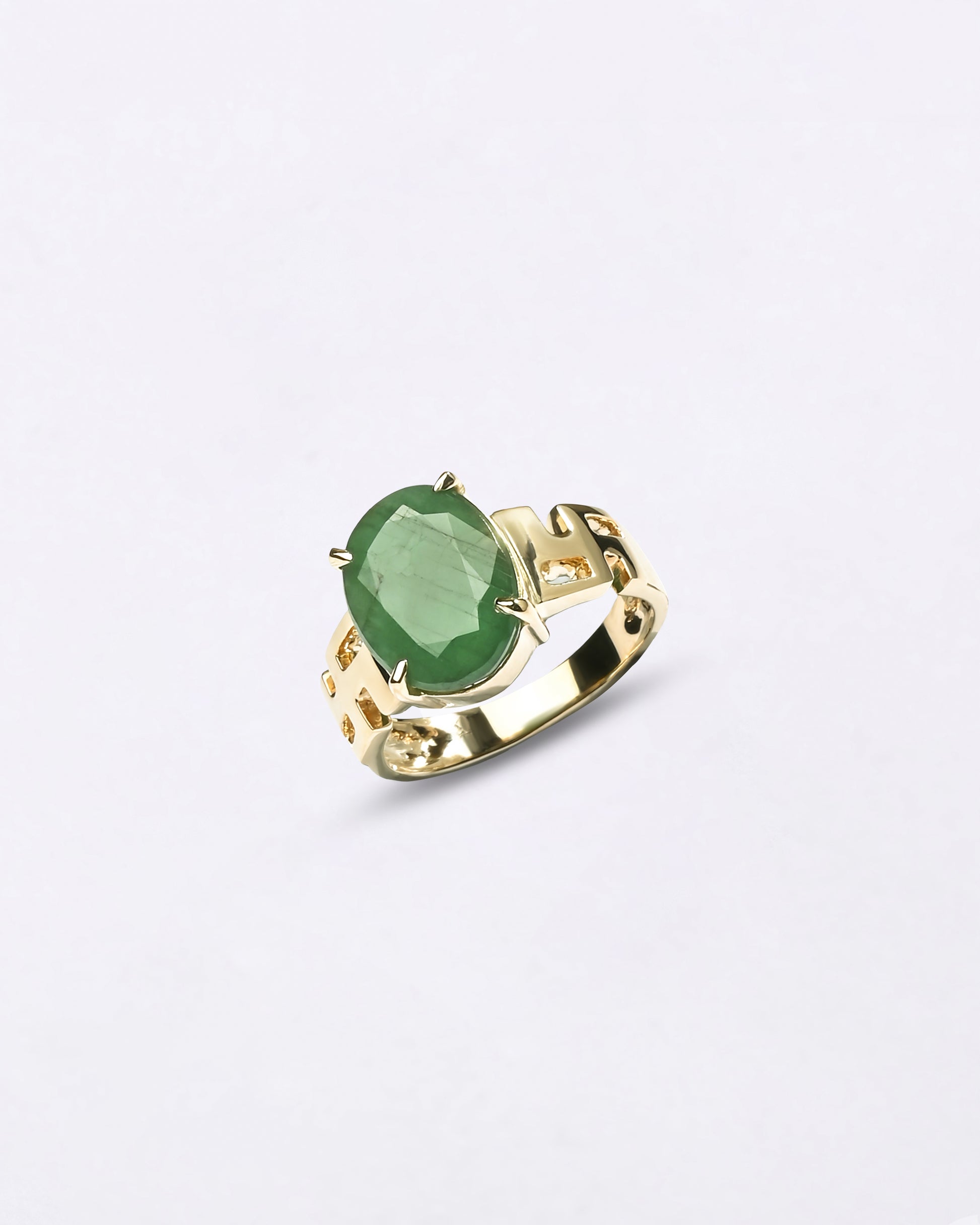 Emerald Ring for Virgo in 18K Gold from Myra Gems