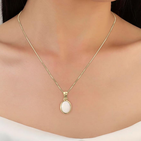 Plain Opal Pendant in 18K Gold from Myra Gems