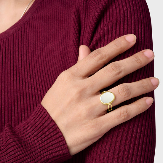 Best Opal Ring Online in 18K Gold from Myra Gems