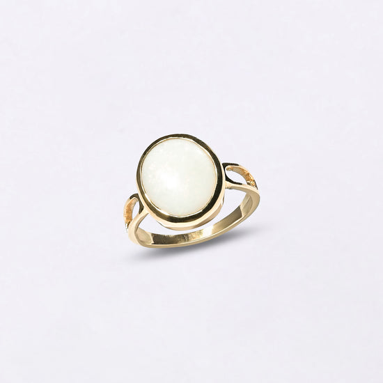 Best Opal Ring Online in 18K Gold from Myra Gems