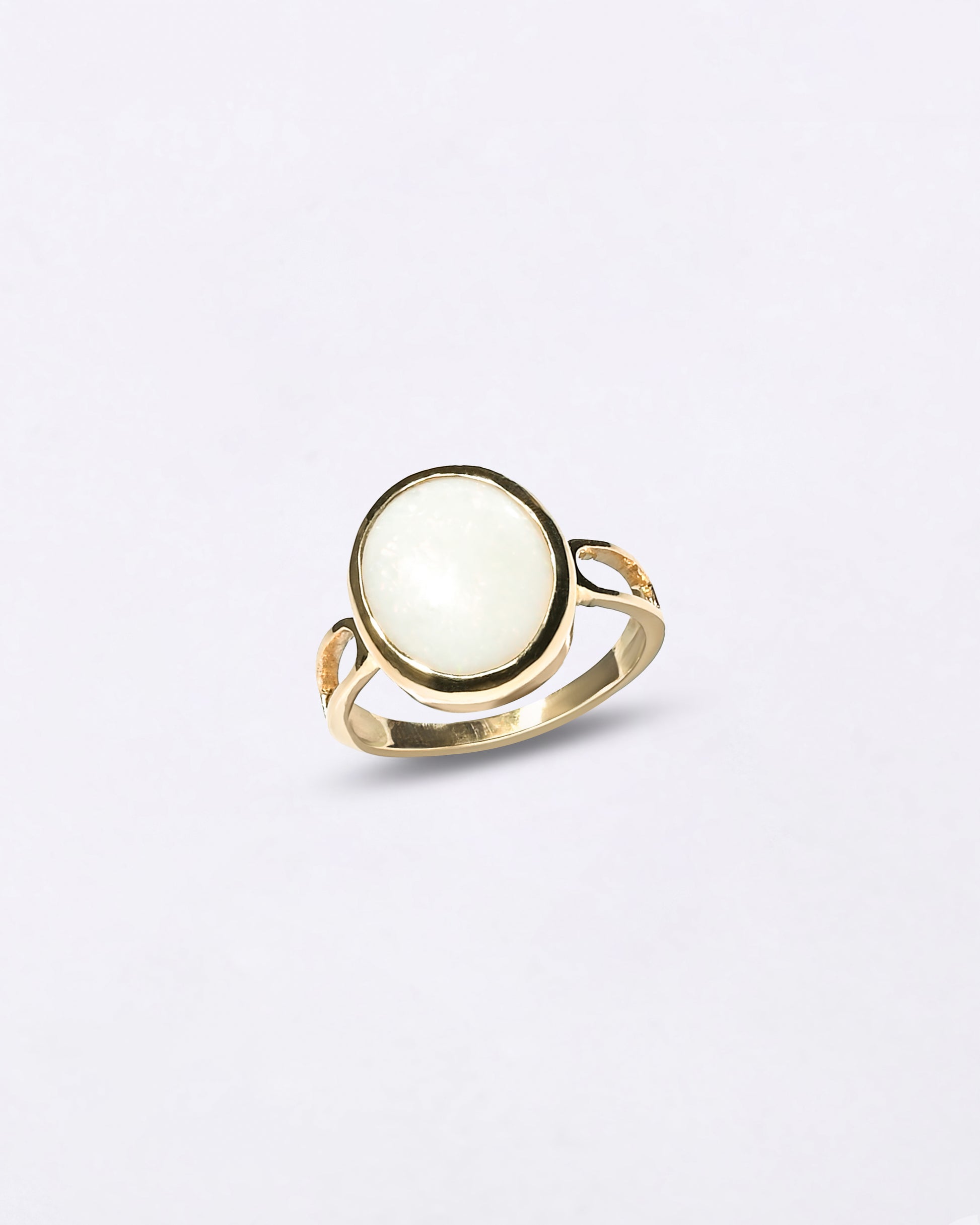 Best Opal Ring Online in 18K Gold from Myra Gems