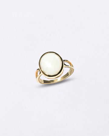 Best Opal Ring Online in 18K Gold from Myra Gems