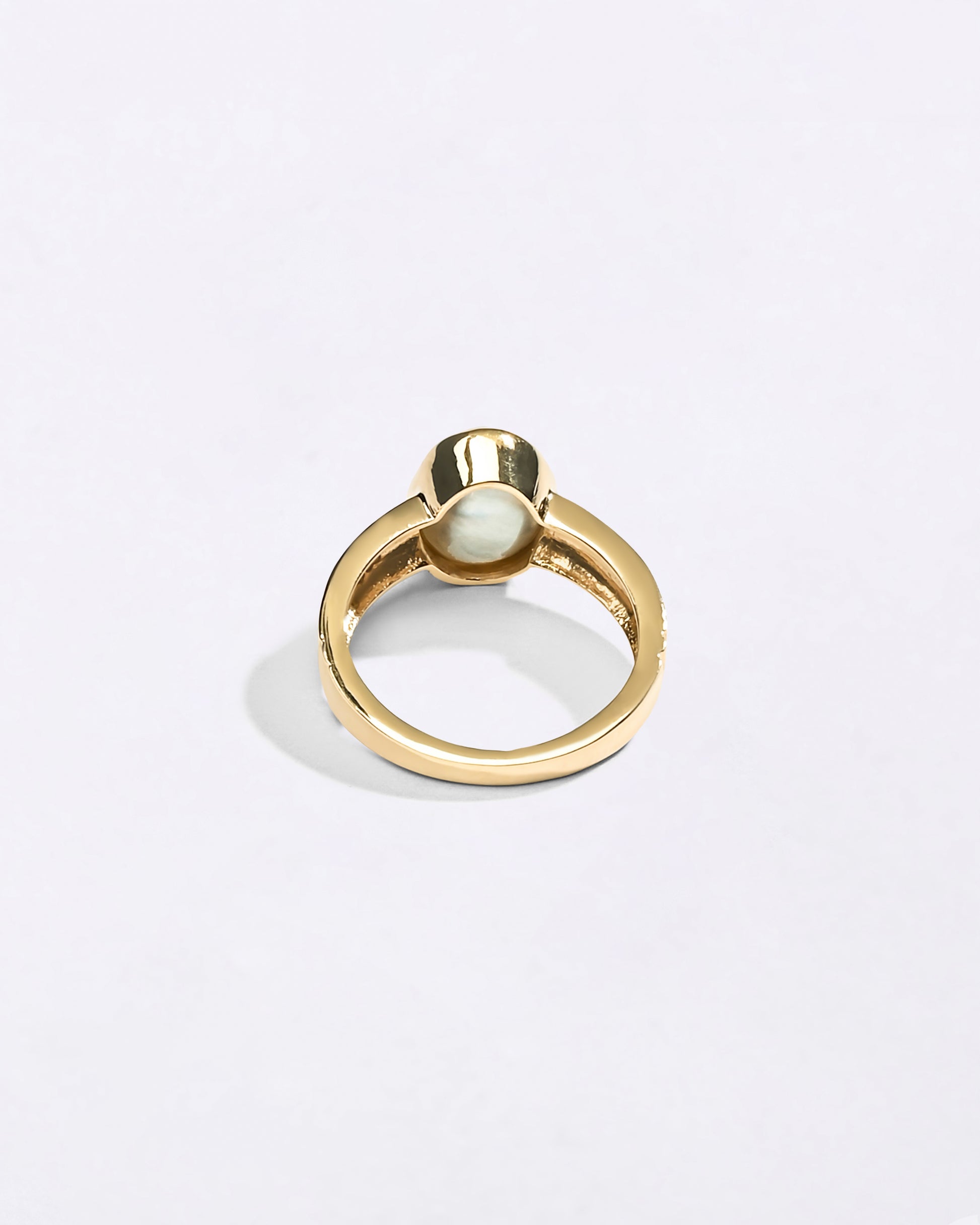South Sea Pearl Ring in 18K Gold from Myra Gems