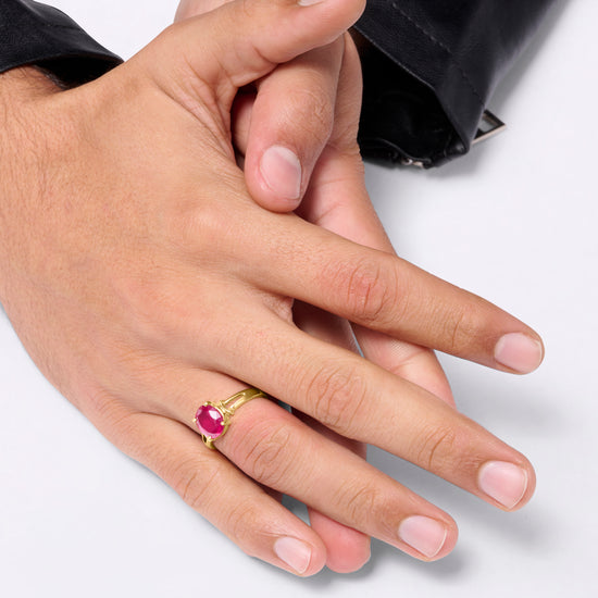 Benefits of Ruby Manik for Female in 18K Gold Buy from Myra Gems