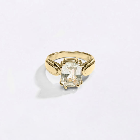 Elegant White Sapphire Gemstone 18K Gold Ring from Myra Gems
