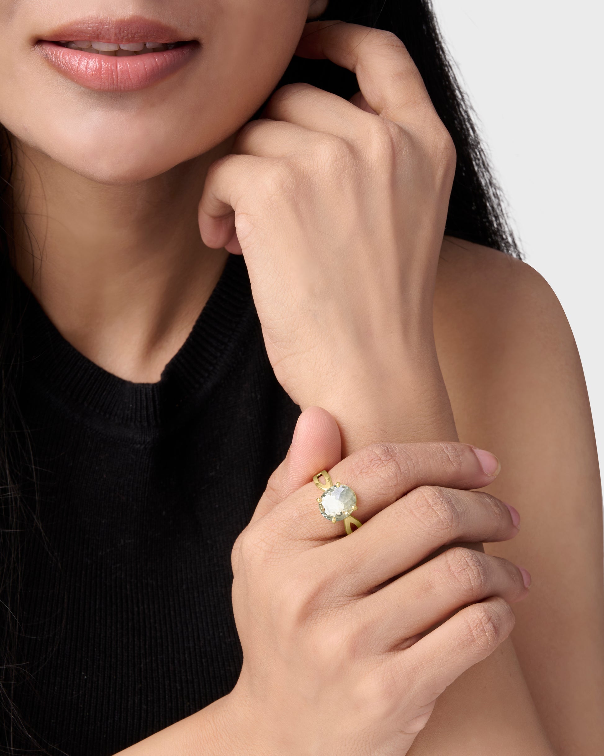 White Sapphire Desinger Ring in Gold from Myra Gems