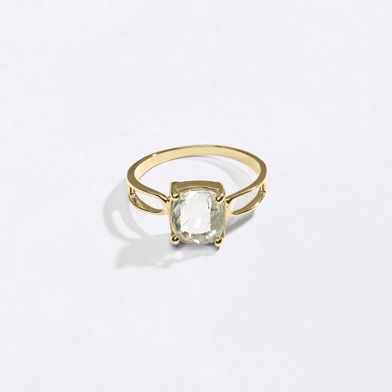 Pukhraj Gemstone 18K Gold Ring for Men from Myra Gems