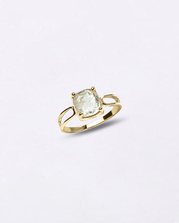 Pukhraj Gemstone 18K Gold Ring for Men from Myra Gems