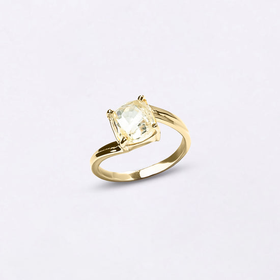 Kanakapushyaragam Stone in Men Design from Myra Gems
