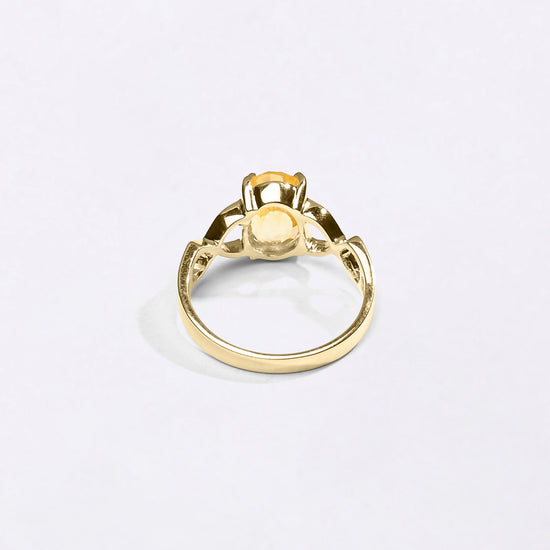 Natural Yellow Sapphire Ring for Female in 18K Gold from Myra Gems