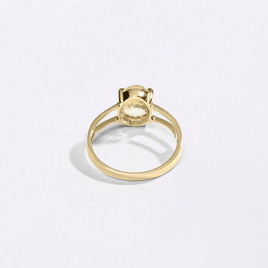Ceylon Sapphire Ring In 18K Hallmark Gold from Myra Gems