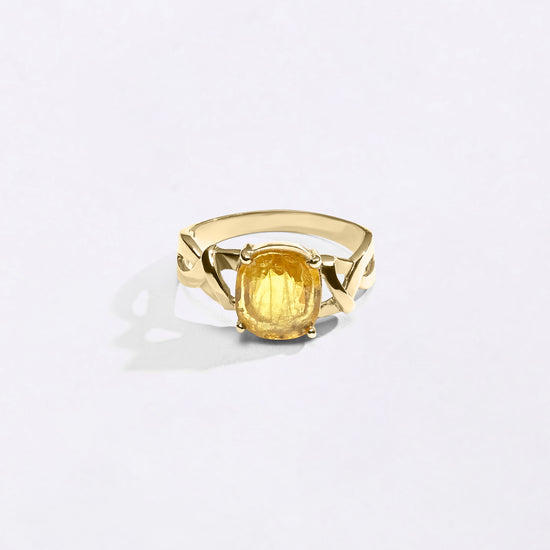 Unique Design of Guru Gemstone in 18K Gold from Myra Gems