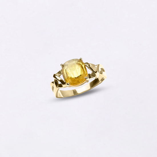 Unique Design of Guru Gemstone in 18K Gold from Myra Gems