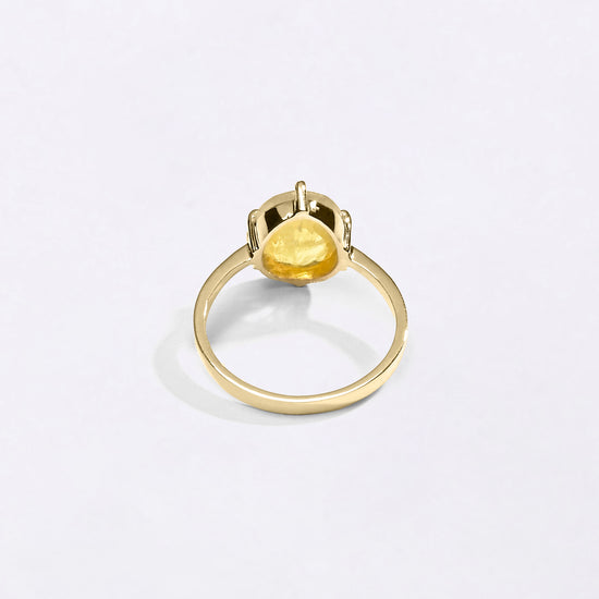Thailand Sapphire Ring In 18K Gold from Myra Gems