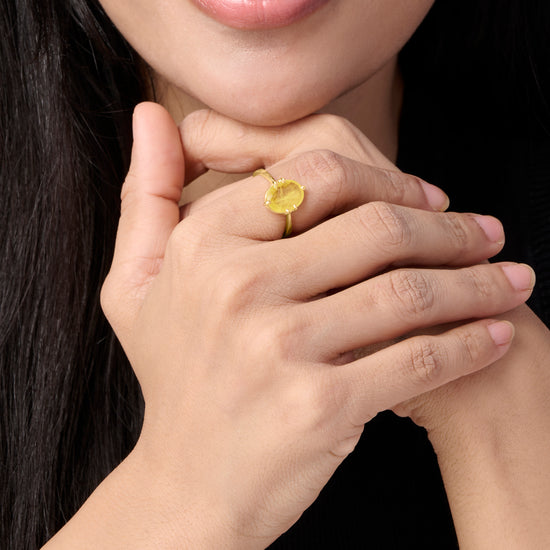 Thailand Sapphire Ring In 18K Gold from Myra Gems