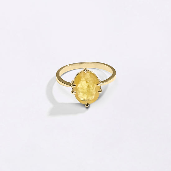 Thailand Sapphire Ring In 18K Gold from Myra Gems